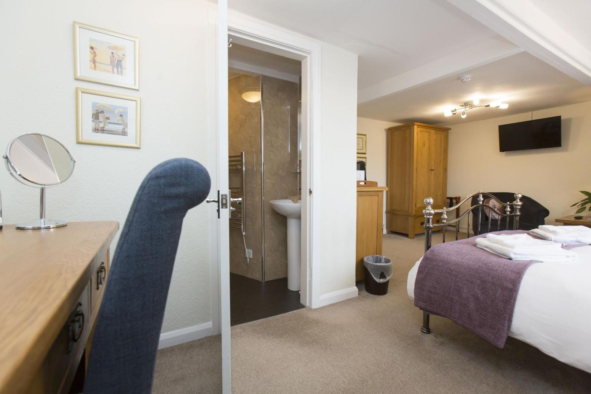 Rosslyn House Bed & Breakfast