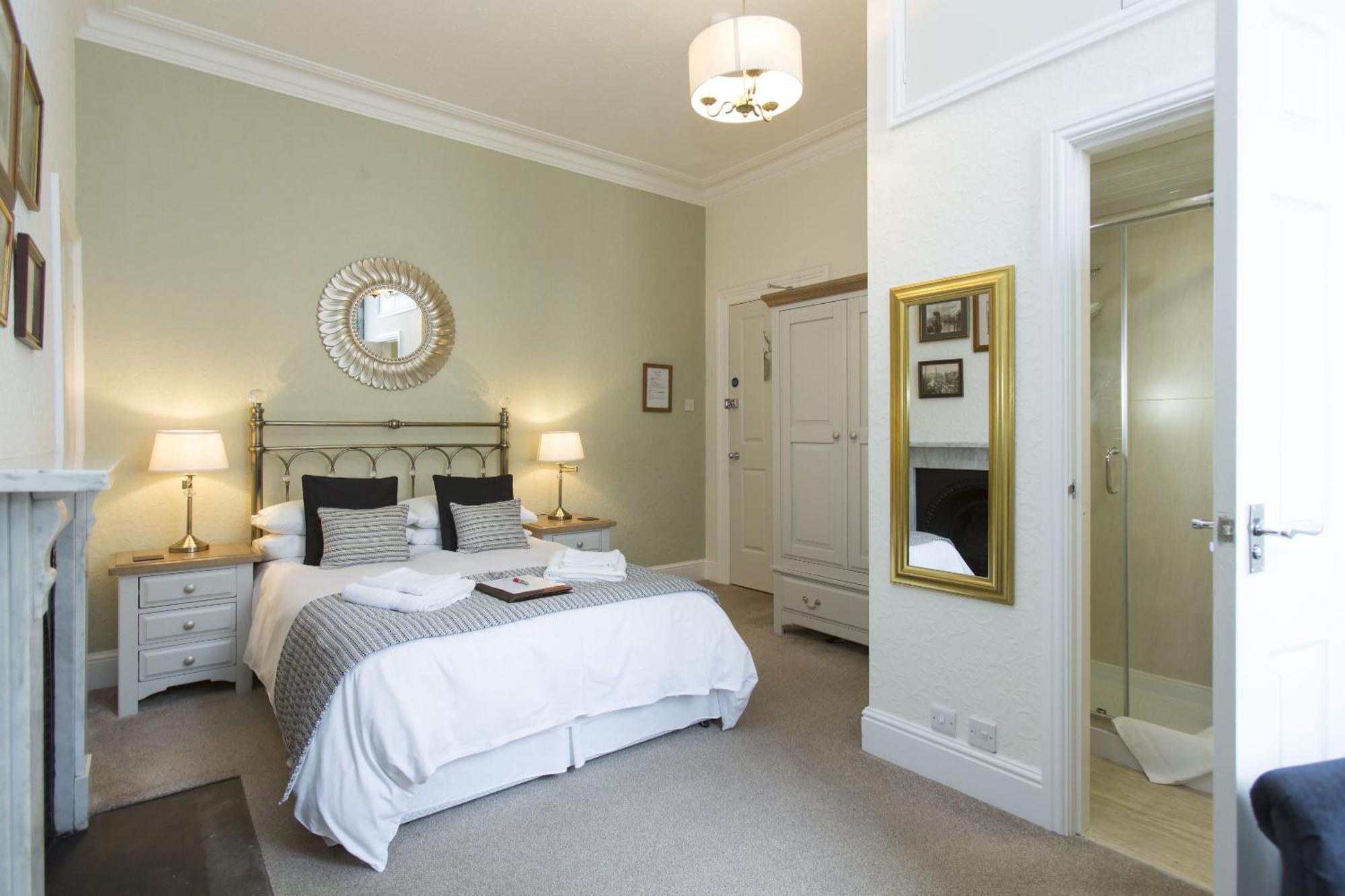 Bed & Breakfast Rosslyn House Whitby